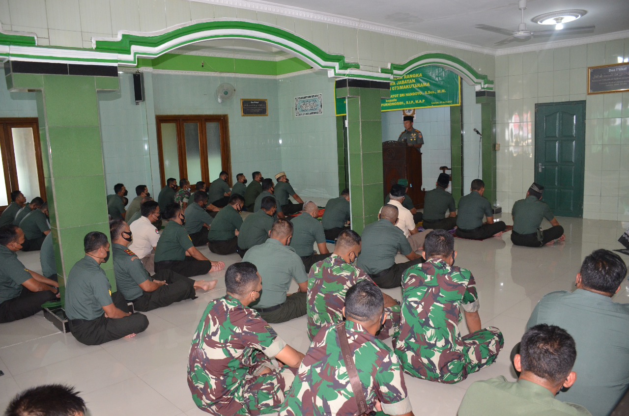 Peringatan Nuzulul Quâ€™ran Tahun 1443 H Dan Doa Bersama Dalam Rangka Sertijab Danrem 073/MKT